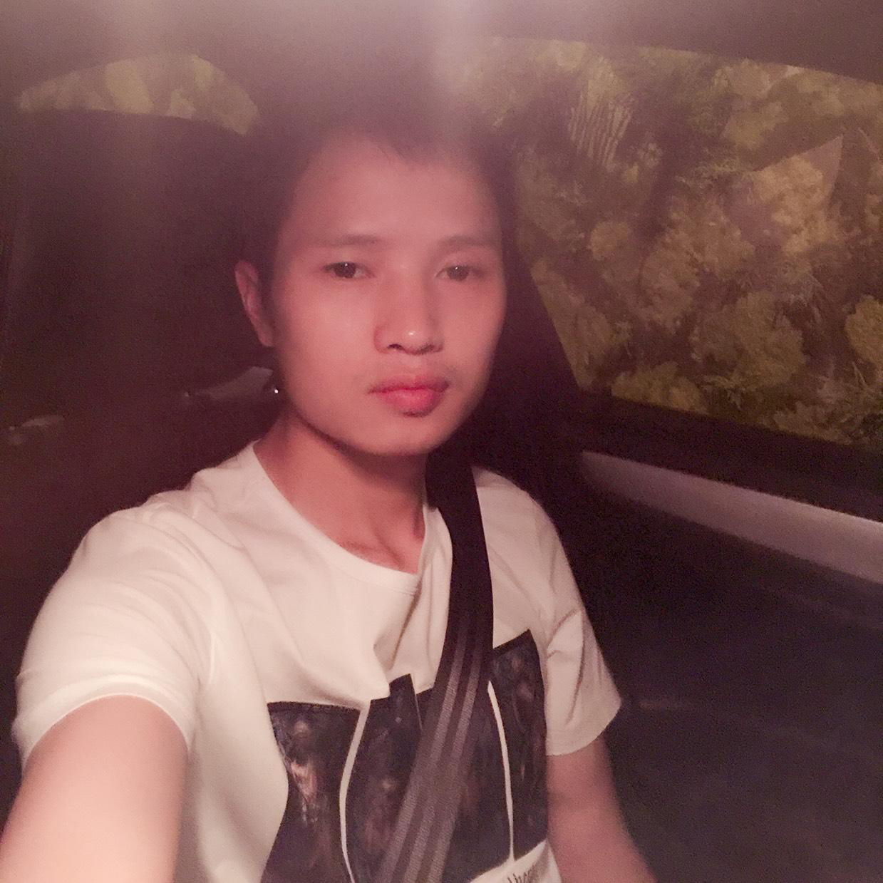 呵护爱人为己任