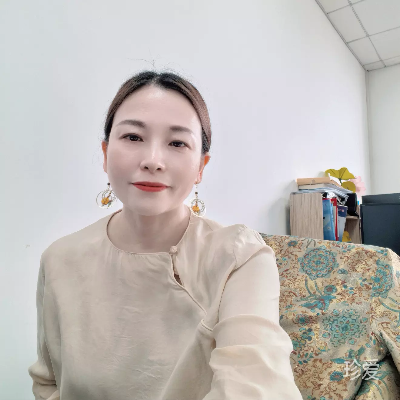 只饮一勺同频的水