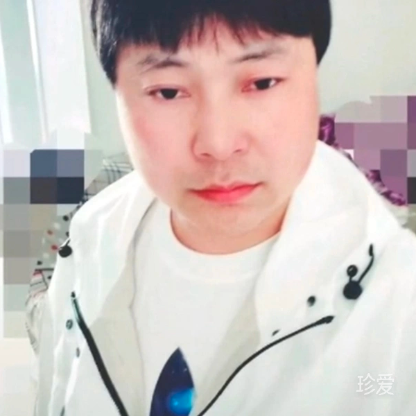 女士來一杯果汁嗎