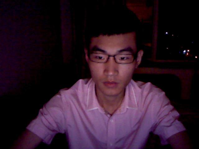 淡淡烟草女儿香