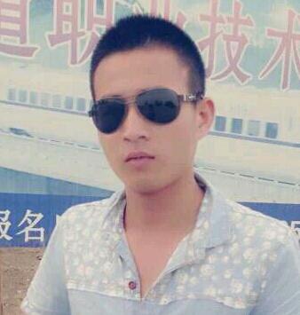 相爱携手一起走