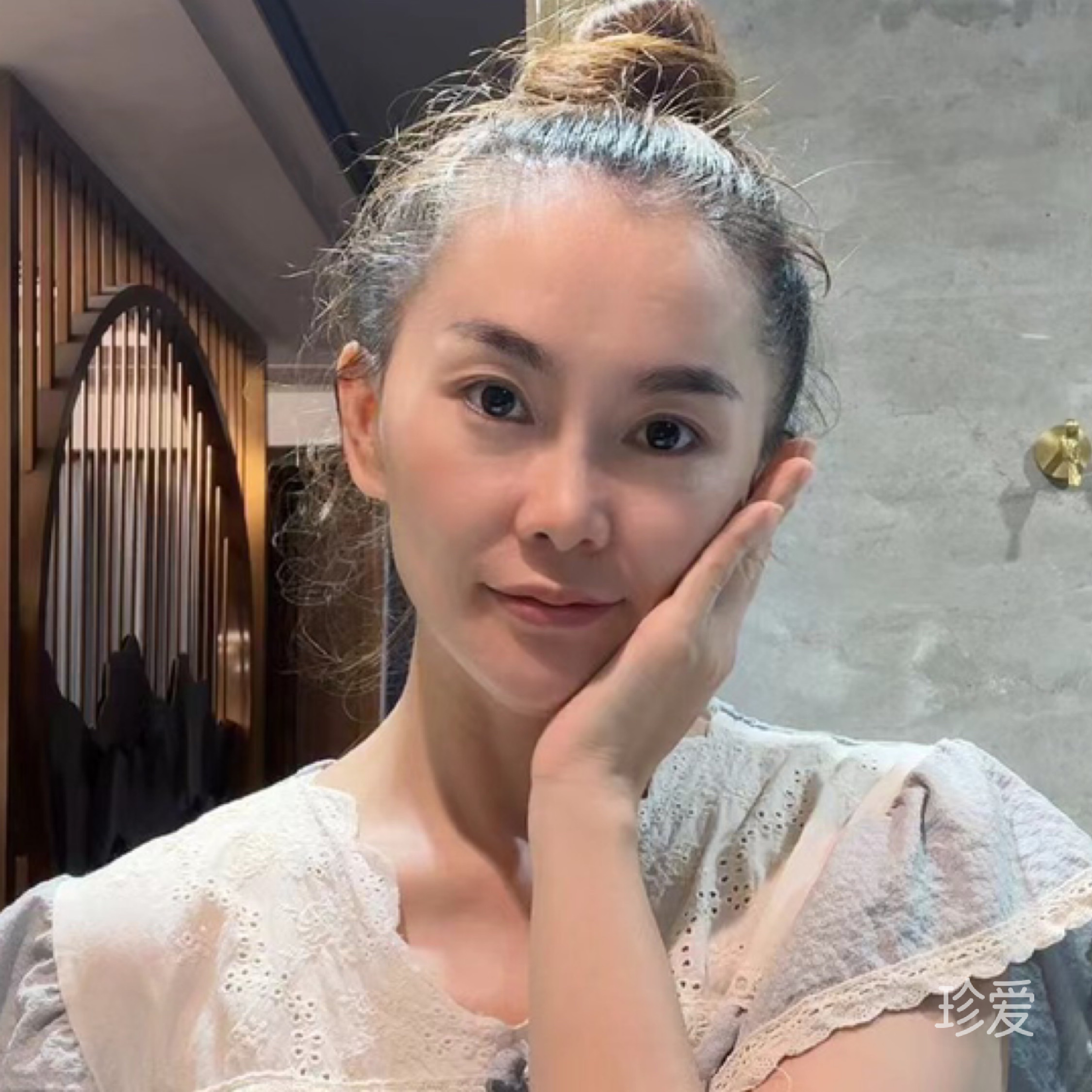 從此海比天藍(lán)