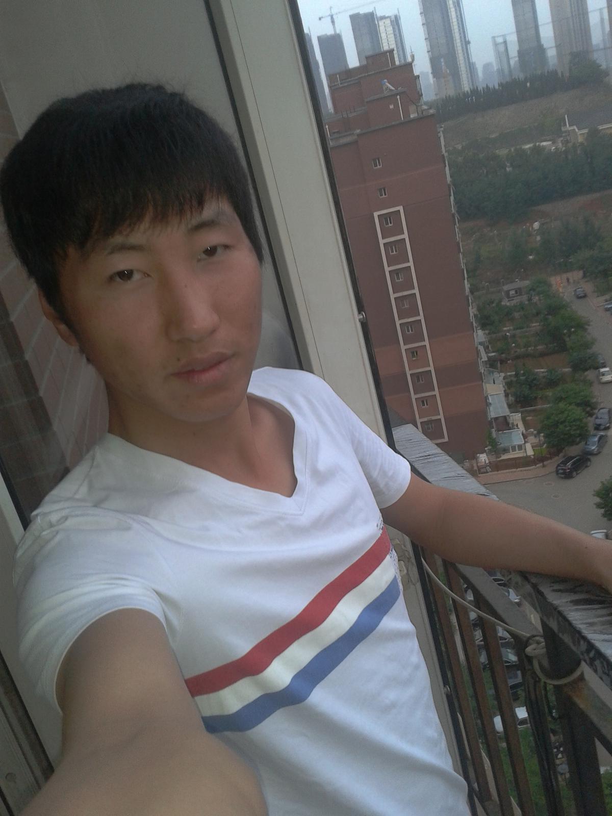 本人26岁电话联系