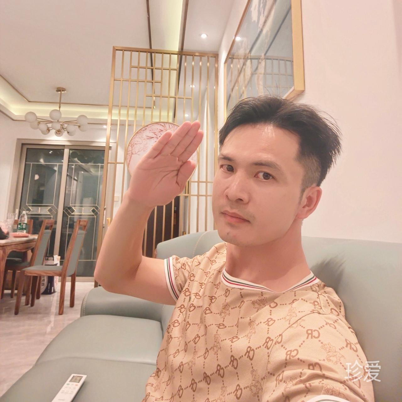 河里有波浪