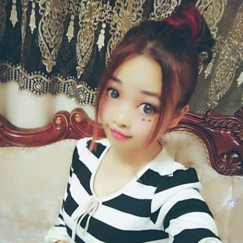 初夏聽花開的故事