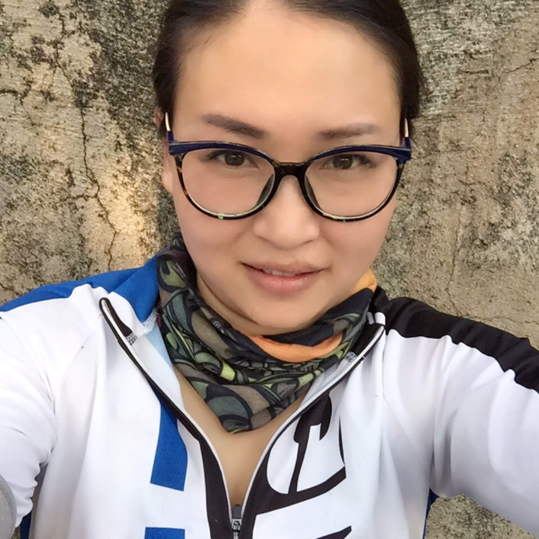 相逢何必曾相識