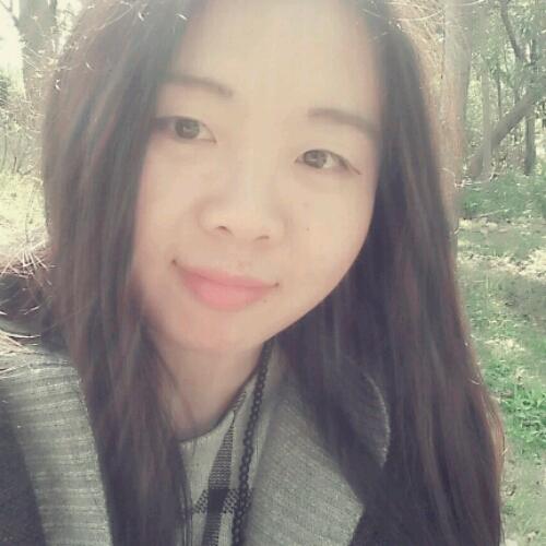 月光里游泳的鱼