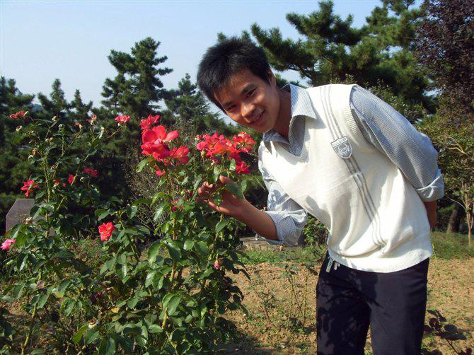 會(huì)員82695232