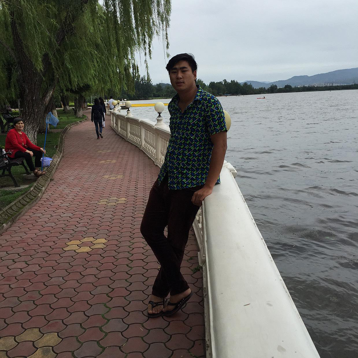 等待你的出現(xiàn)