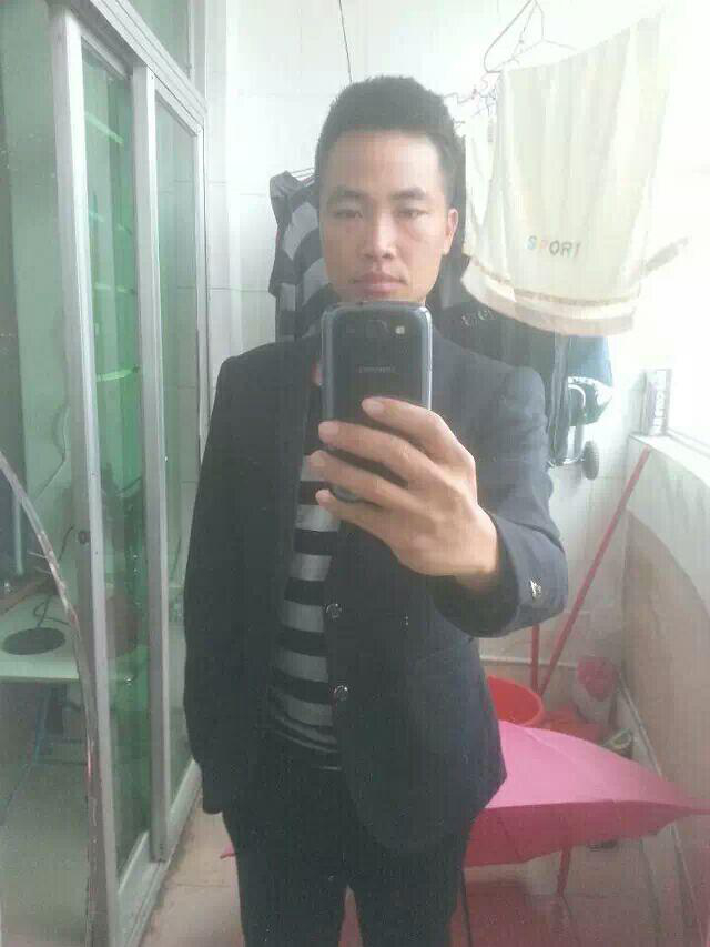 李丶Y