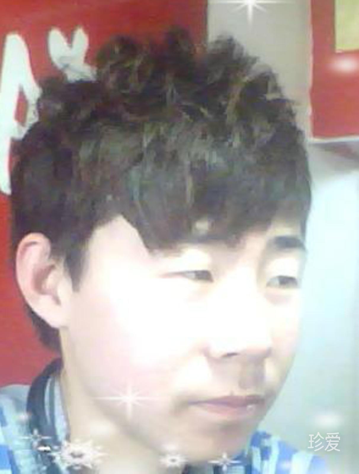 发呆的小强