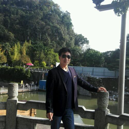 等爱的男人