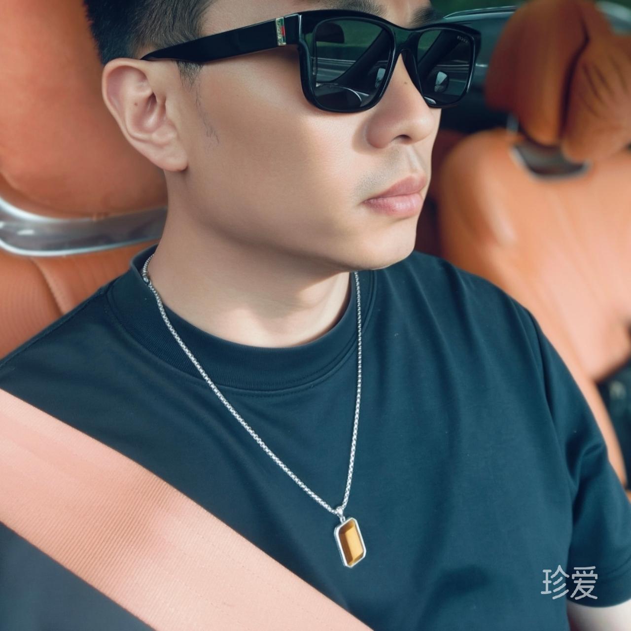 特殊的身份
