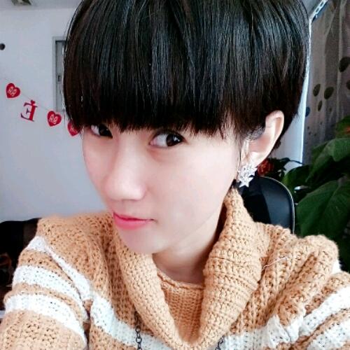 被人疼的小女子