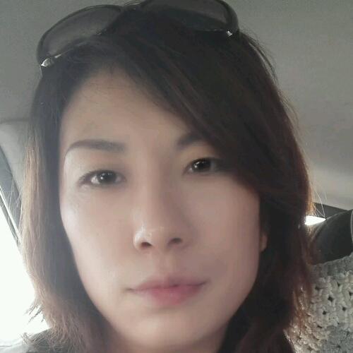 等待你牵我的手