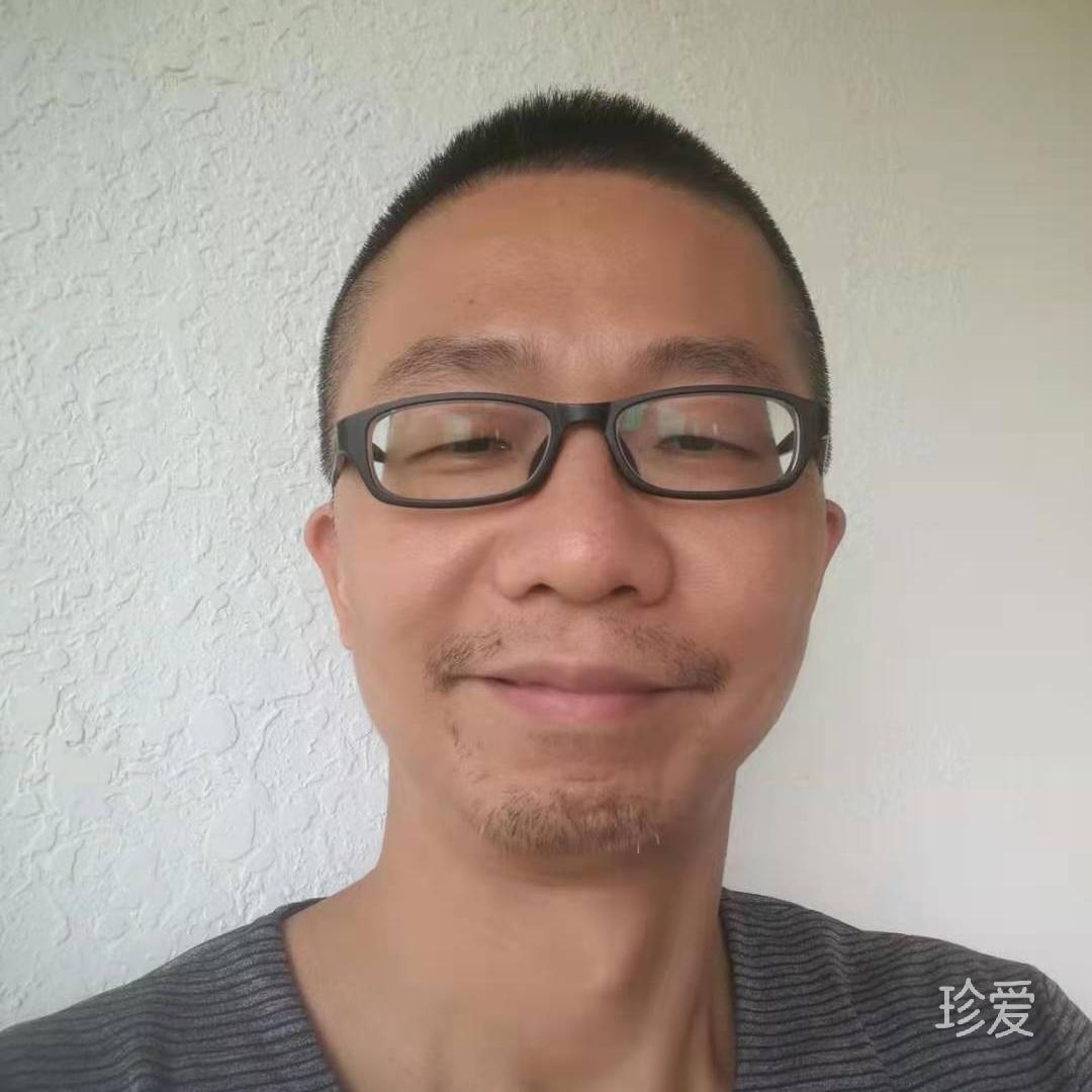 三33
