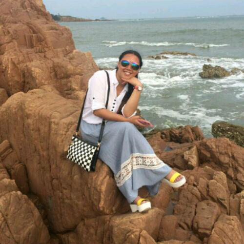 水果蓝子在路上