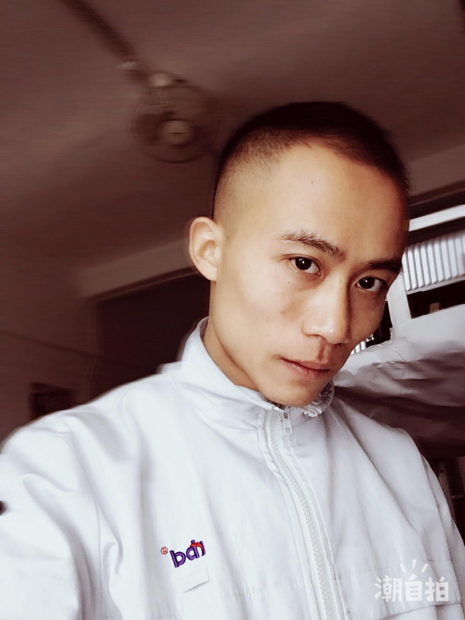 30岁未婚男征婚照片(id:89079504)_广东东莞征婚交友_珍爱网