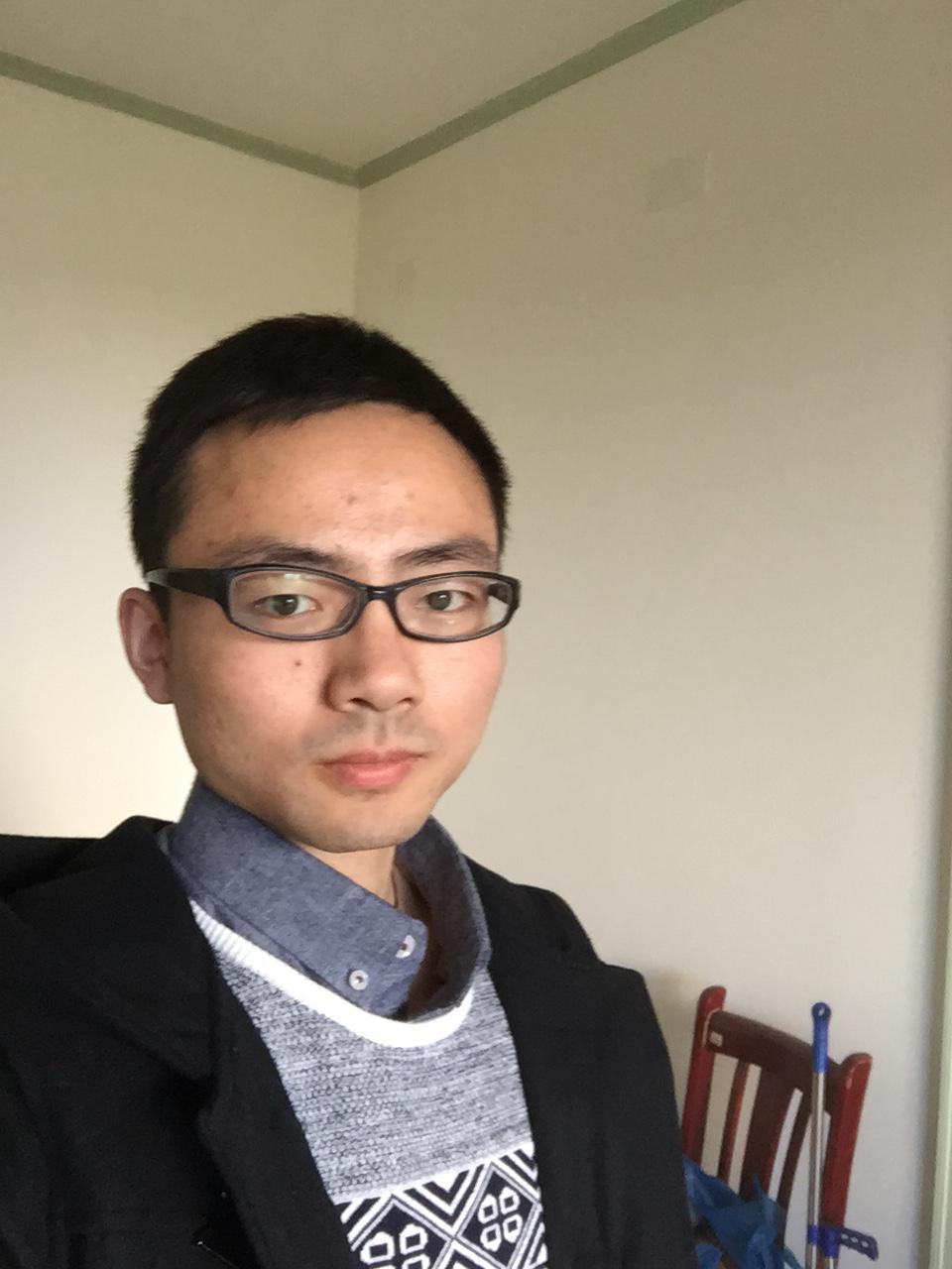 马上有人鱼线的ZY