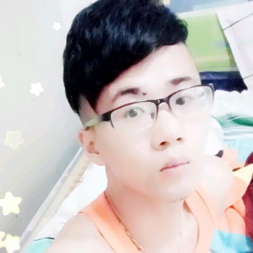 鑫伊翔精美女装