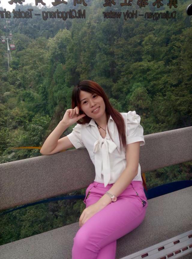 35岁离异女征婚照片(id:89461503)_四川成都征婚交友_珍爱网