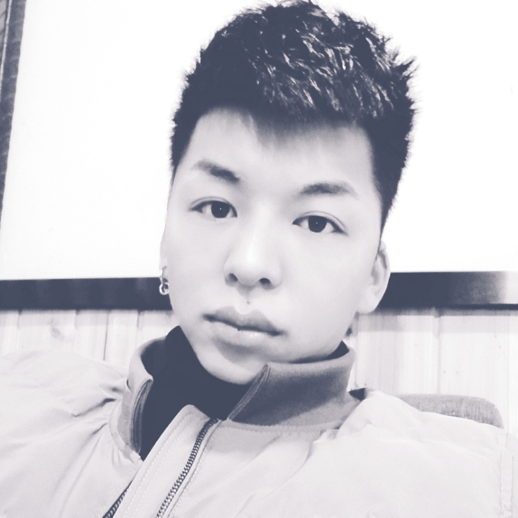 抱著寂寞一個人睡