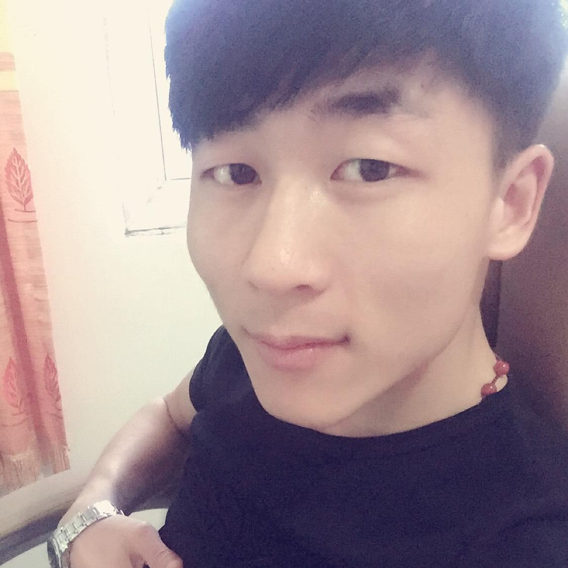 我有孤独和烈酒