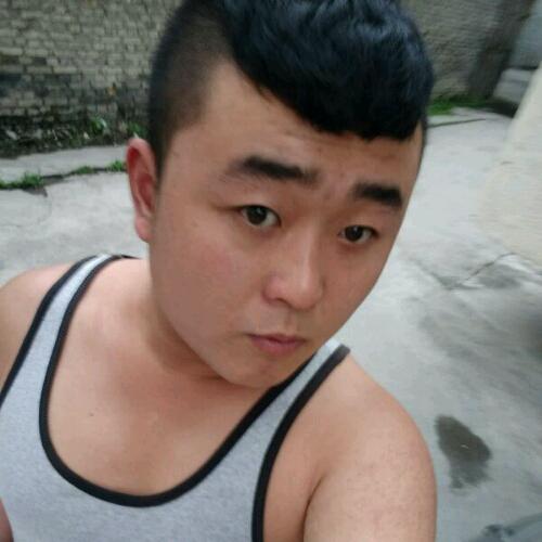 白龍江河畔的牧童