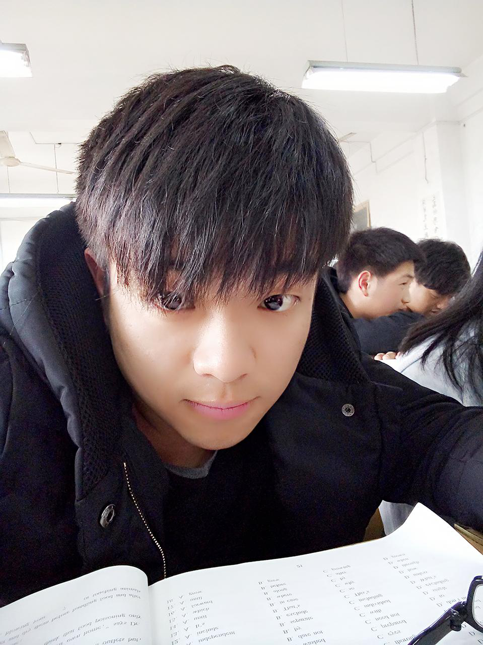 21岁未婚男征婚照片(id:90099269)_安徽合肥征婚交友_珍爱网