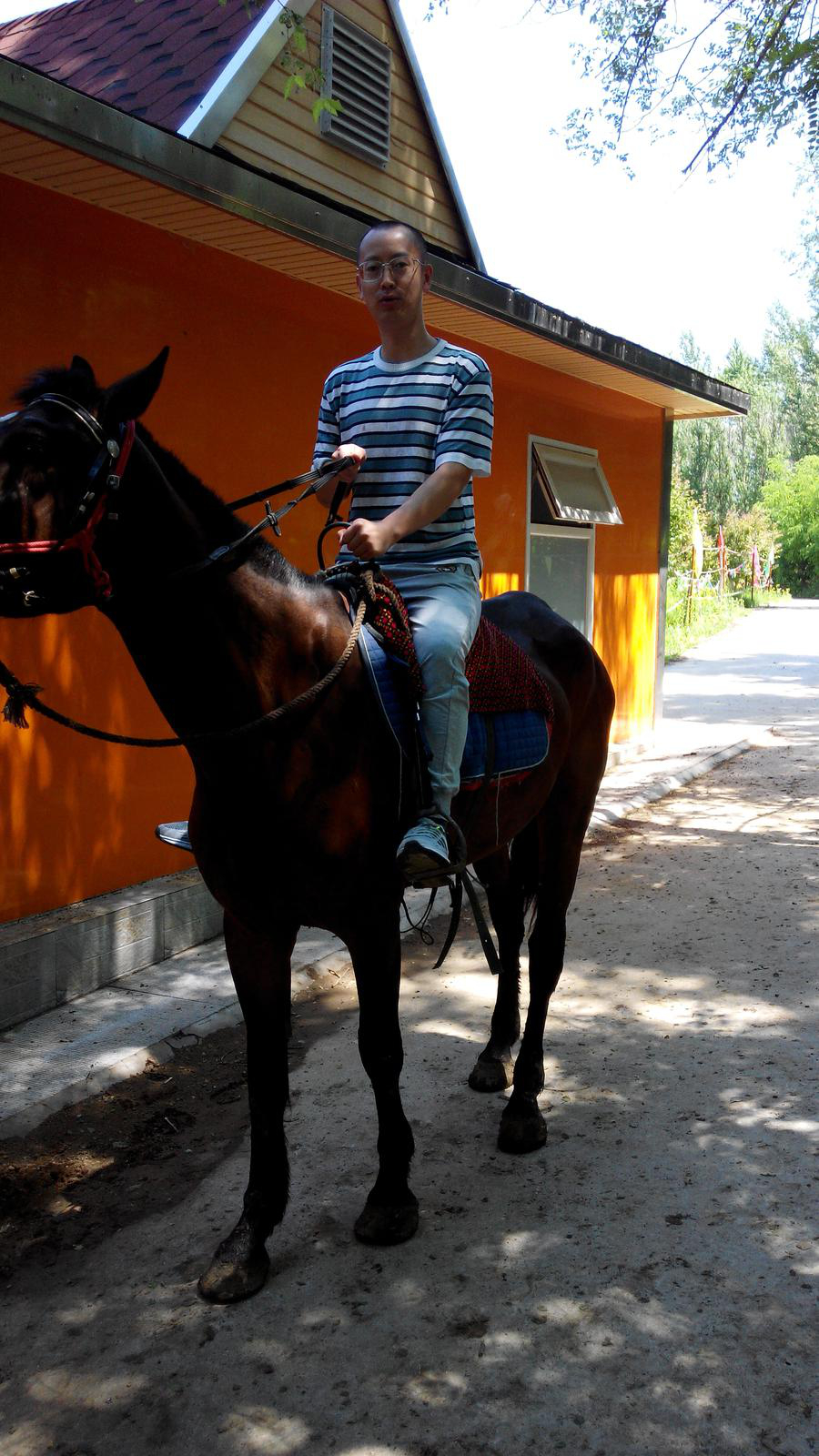 會(huì)員92889075