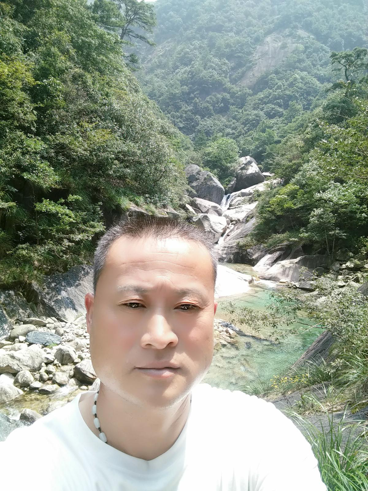 找個人一起看日出