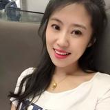 依依