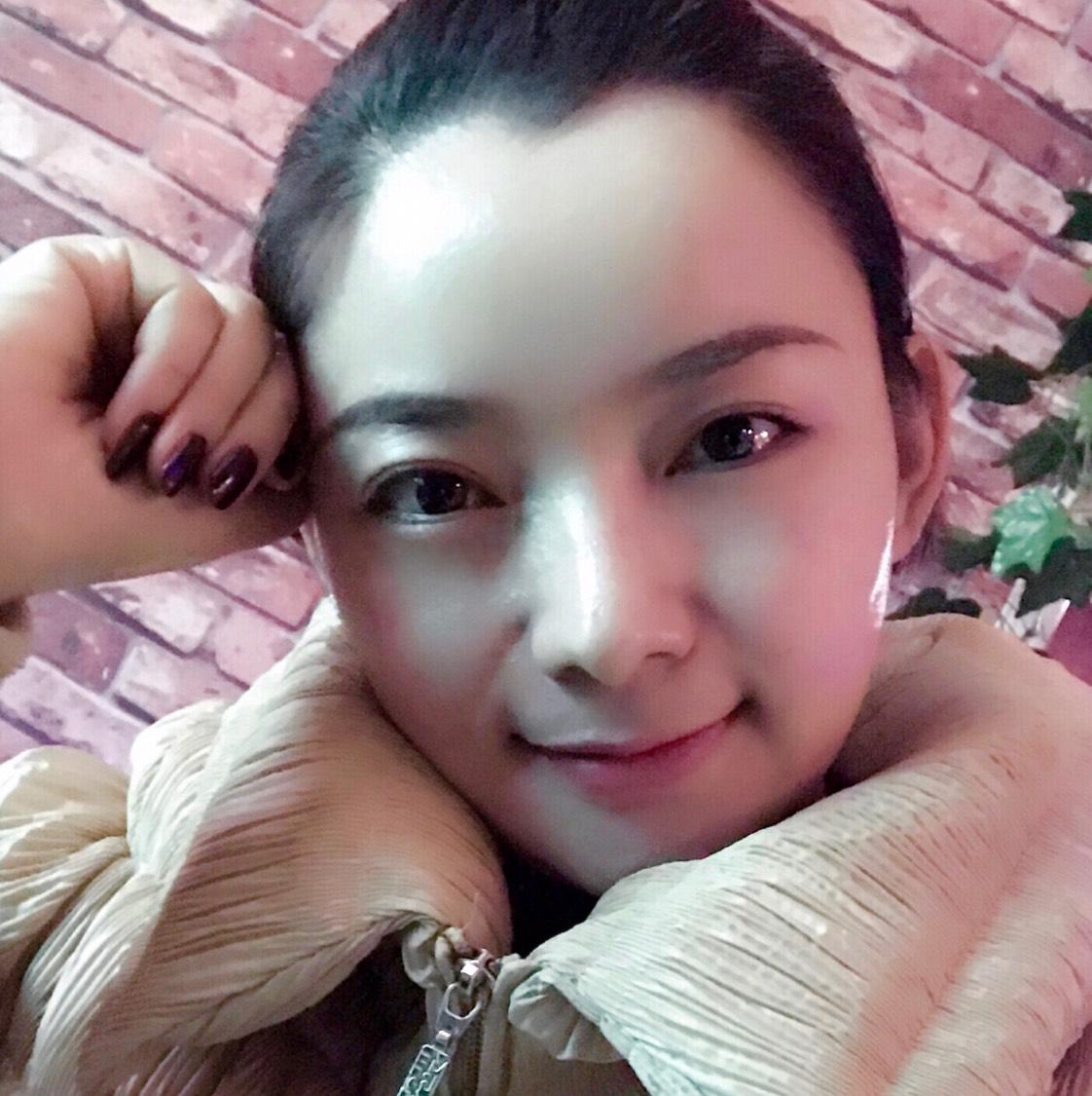 飛翔在藍(lán)天