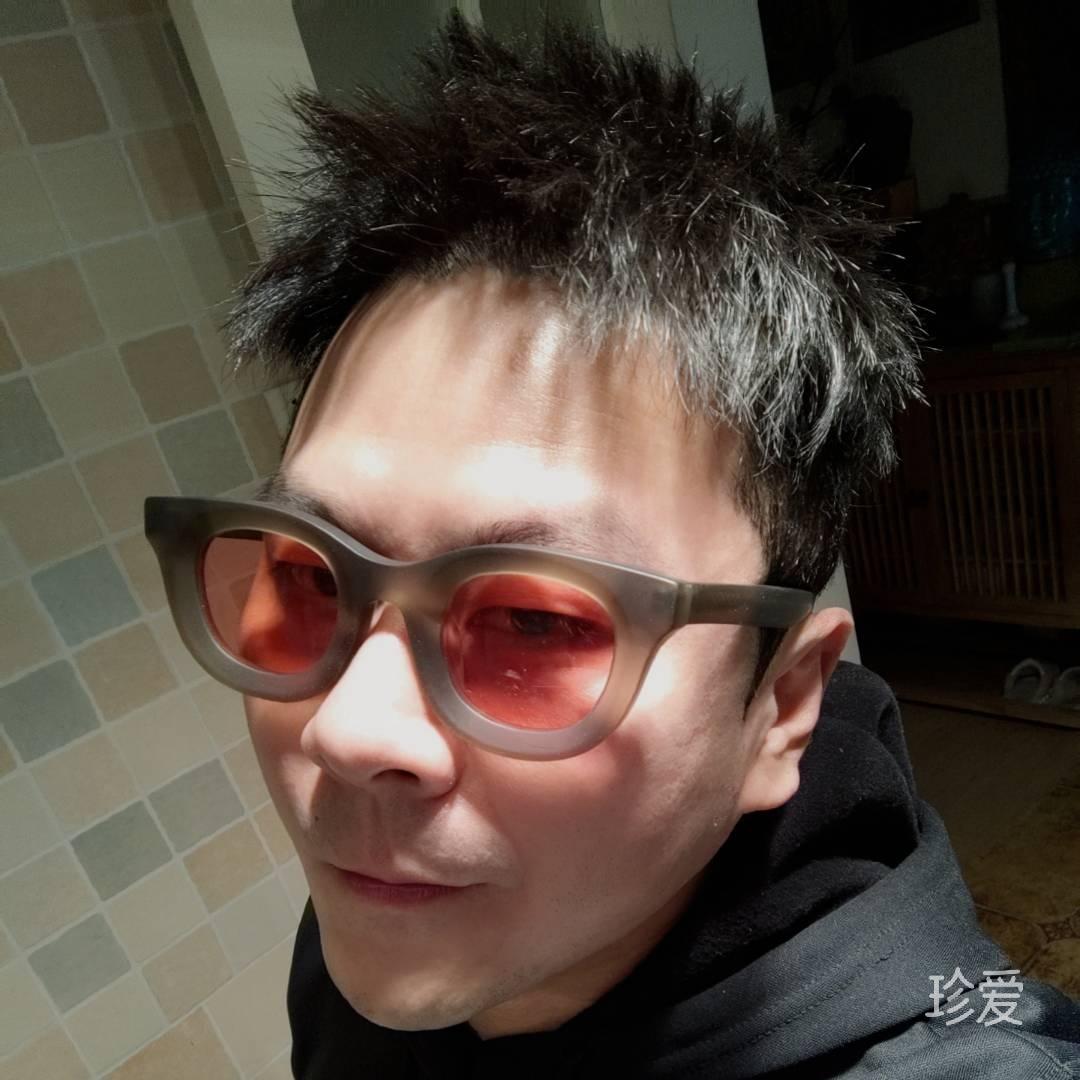 周嘉俊