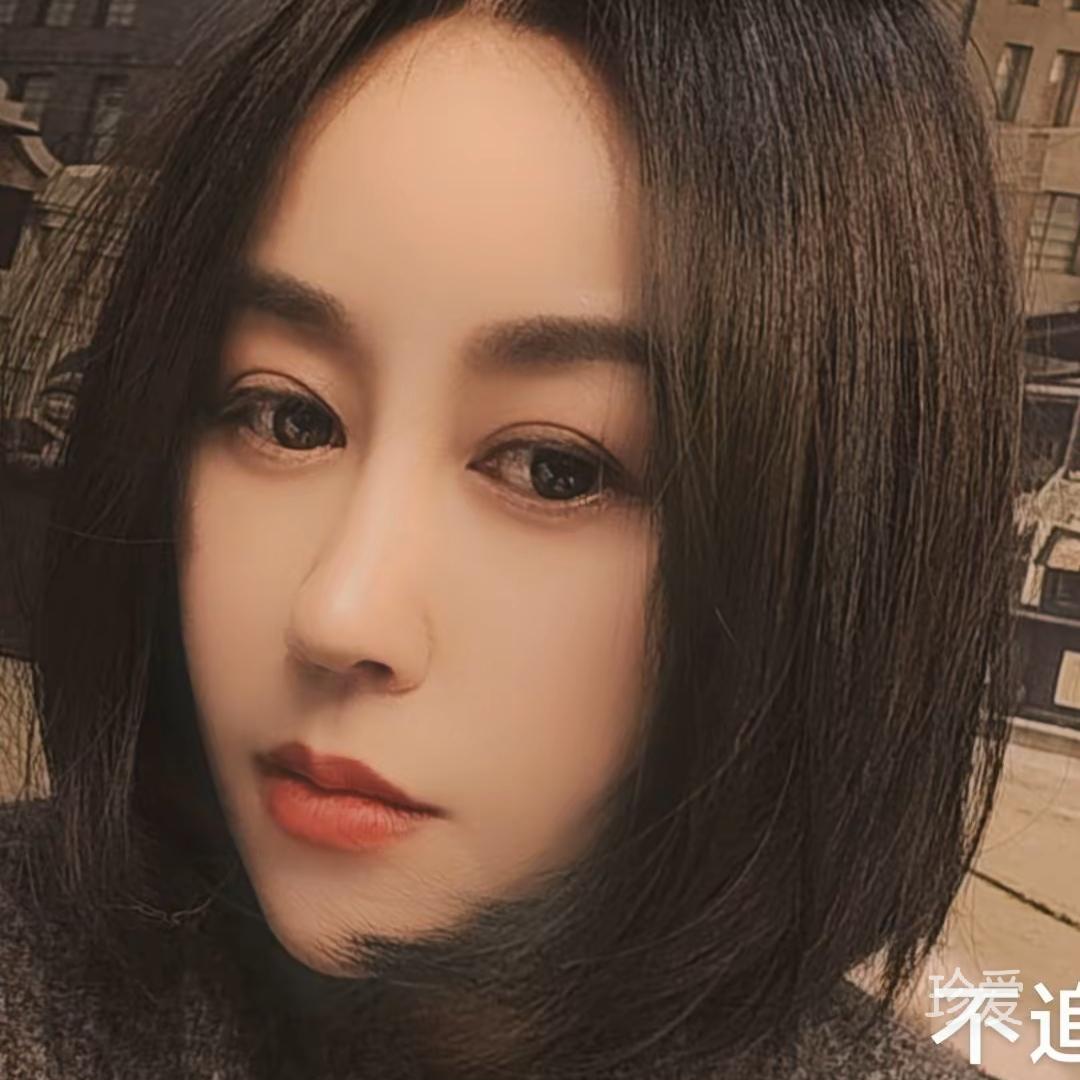 阳光下的玫瑰