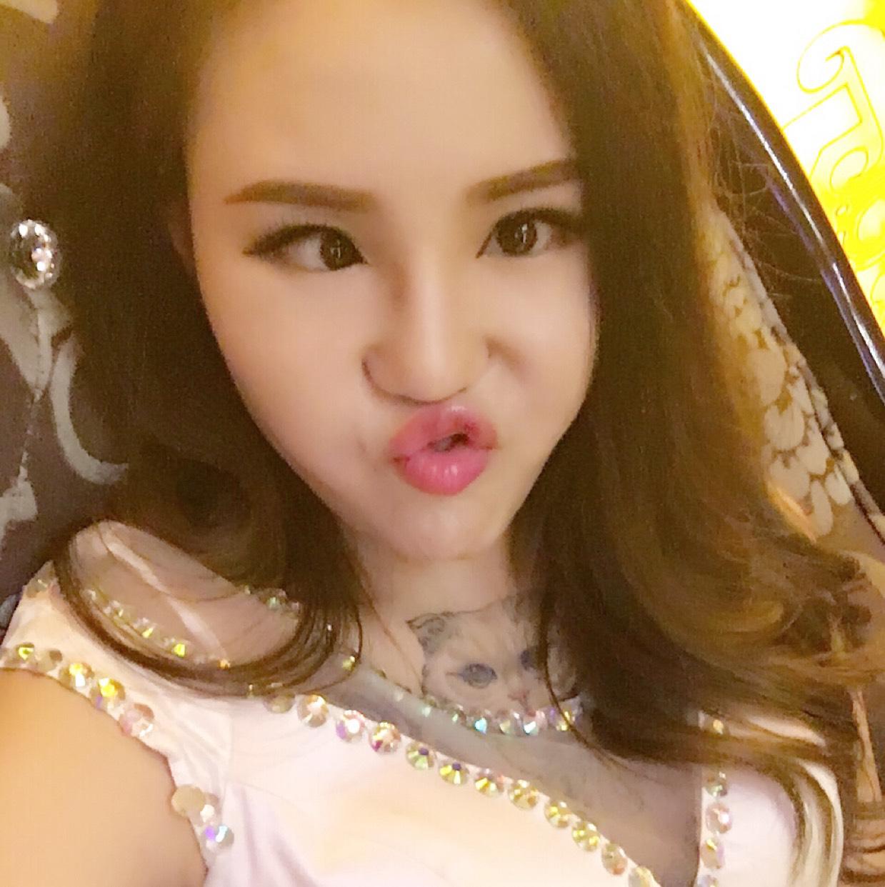 东北姑娘小飞扬