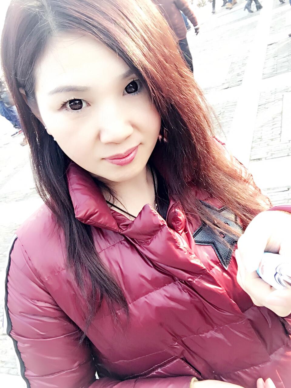 嘴角微微一扬