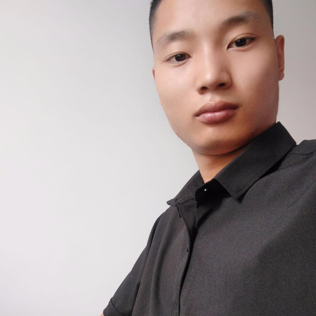 人生何處不相逢