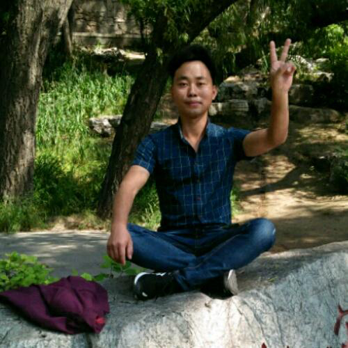 无人与我立黄昏