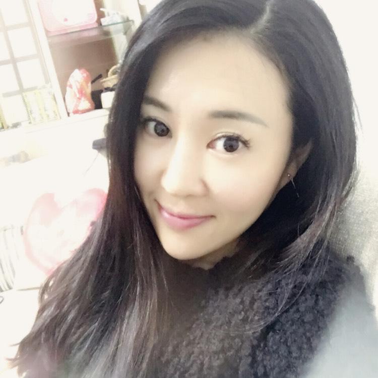 细嗅蔷薇