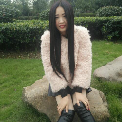 巴黎树上一朵花