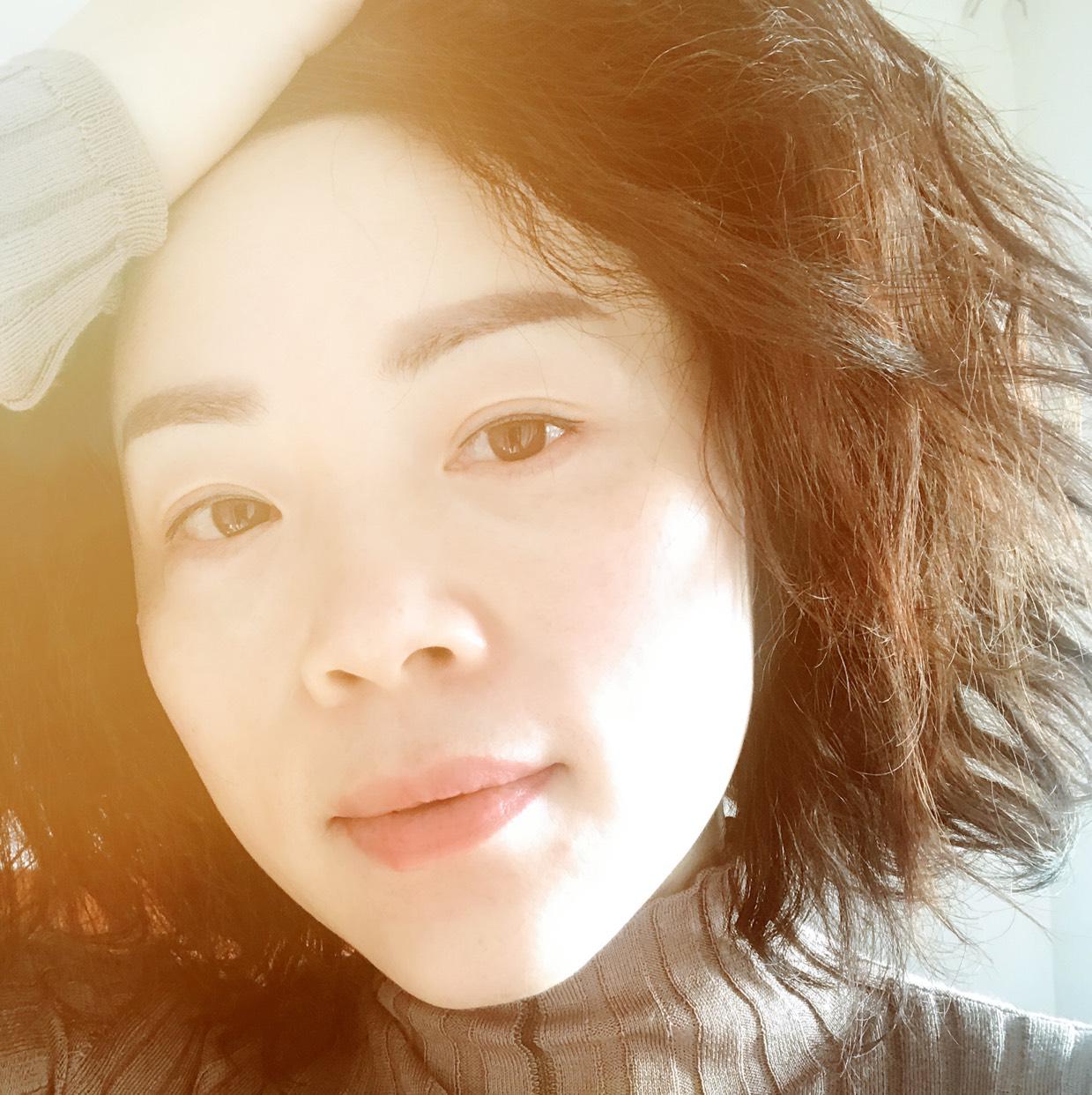 海為誰(shuí)藍(lán)