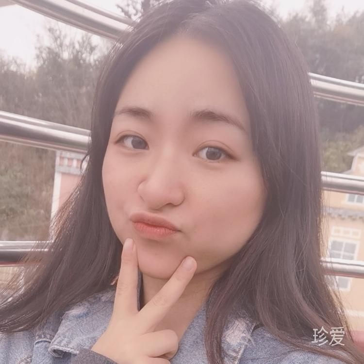 獨(dú)自撐傘的人兒