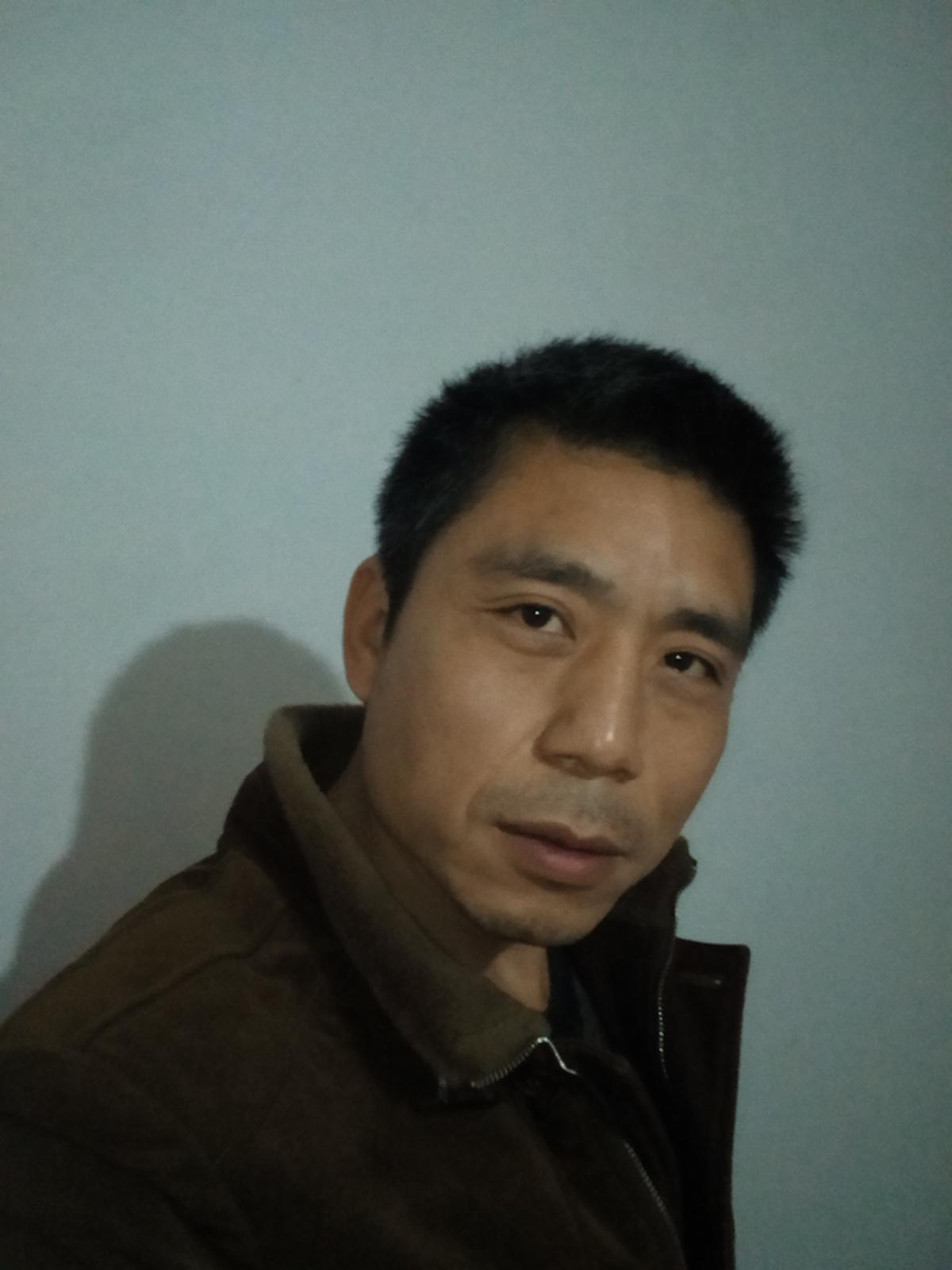 只愿一生愛一人