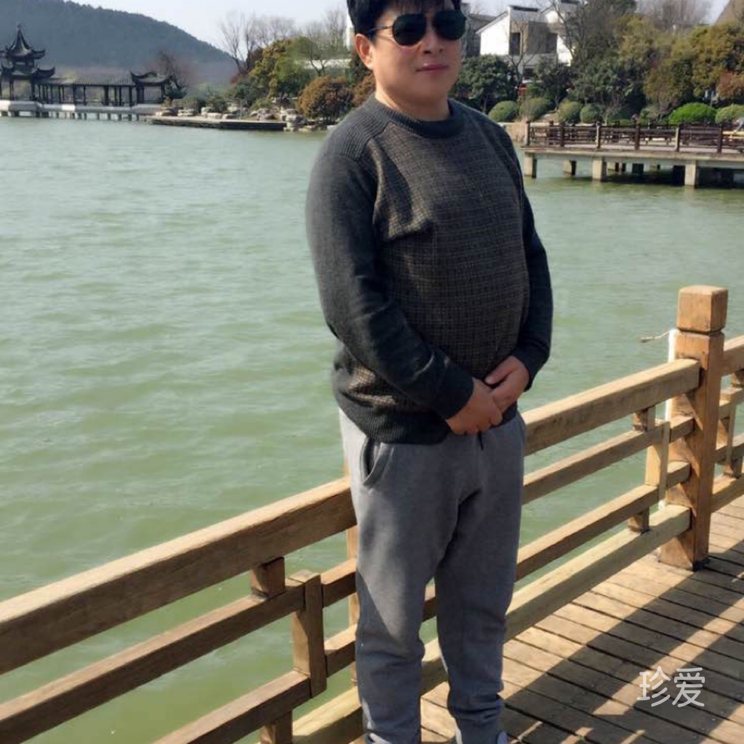 若水如云