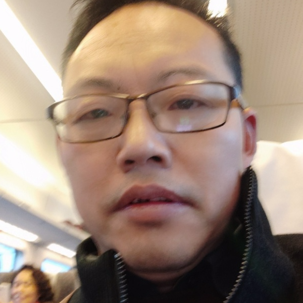 夜色越深越是寂寞