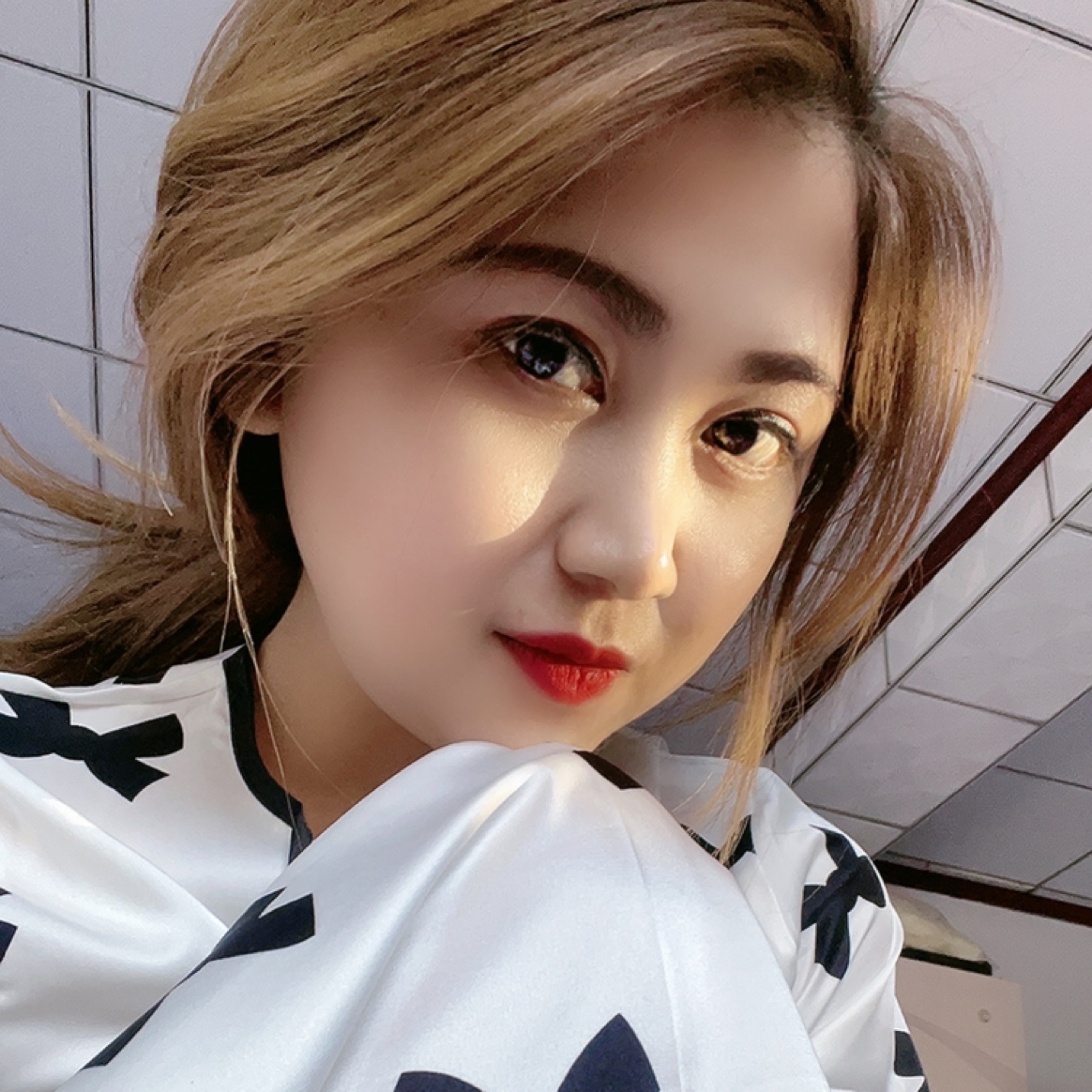 海風(fēng)輕輕吹