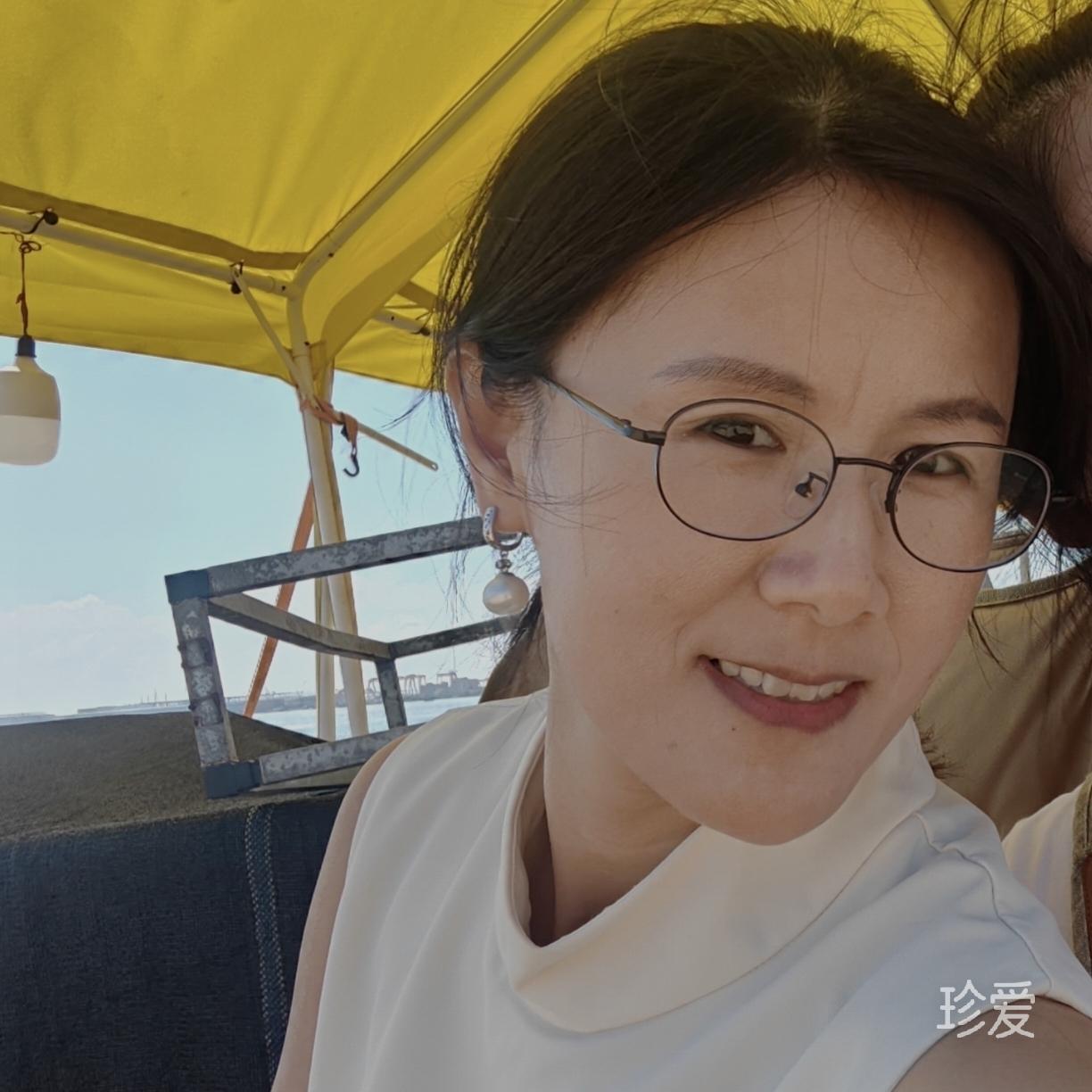 快乐的小乌鸦