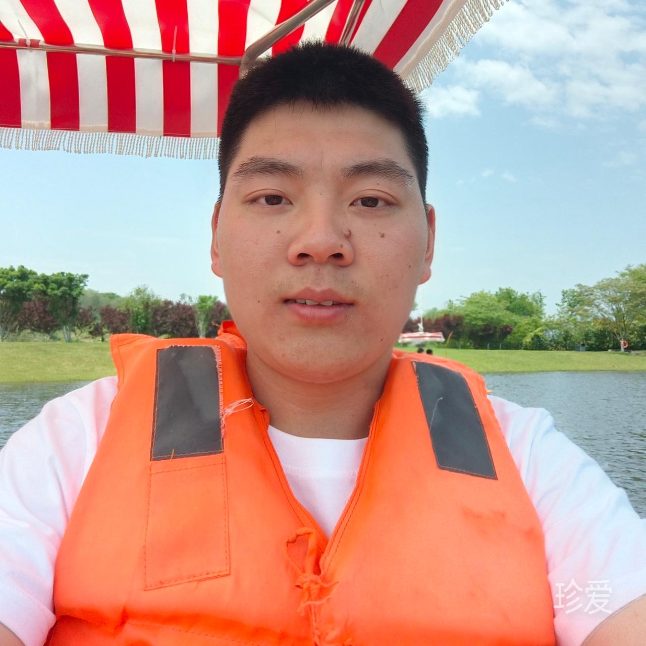 我在等风也在等你