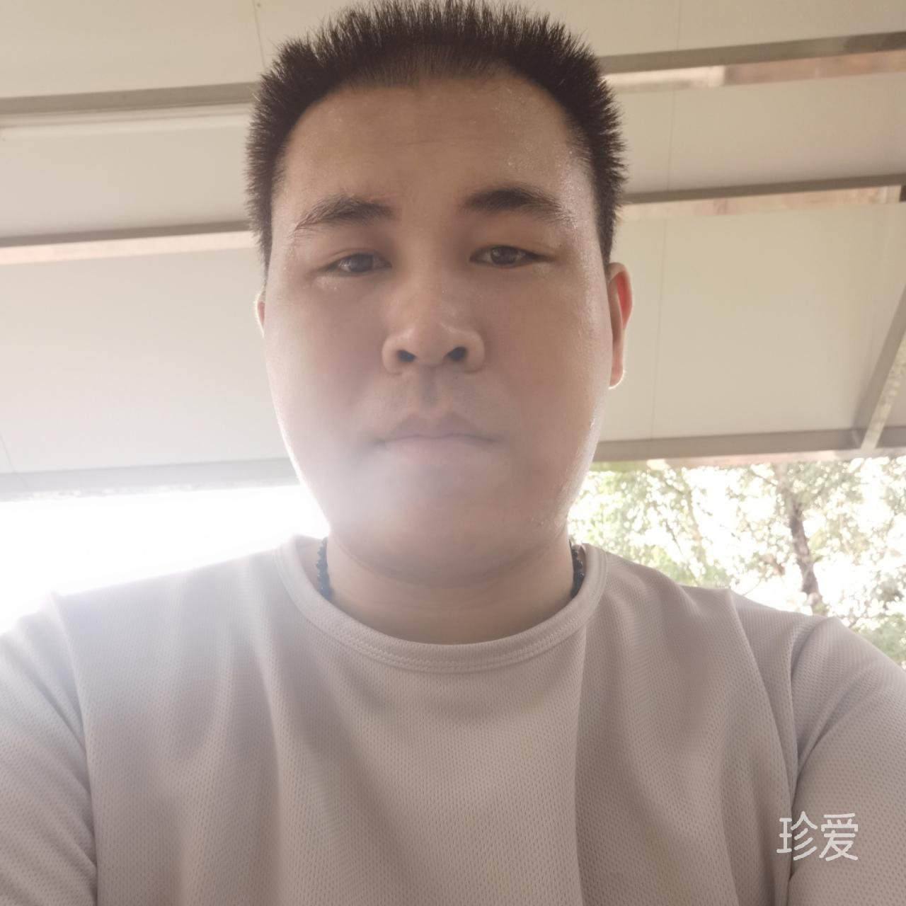朴实憨厚